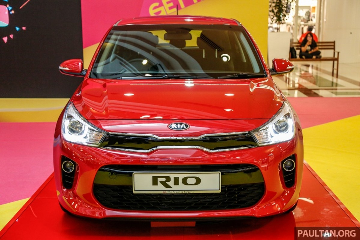 Kia Rio 2017 &quot;chot gia&quot; 424 trieu dong tai Malaysia-Hinh-4